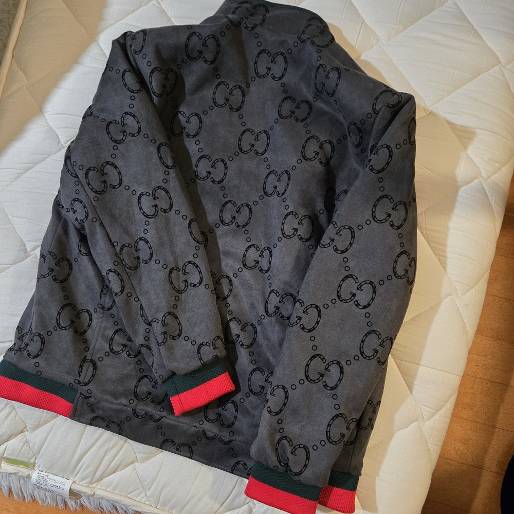 Stylish Gray Jacket - image 5